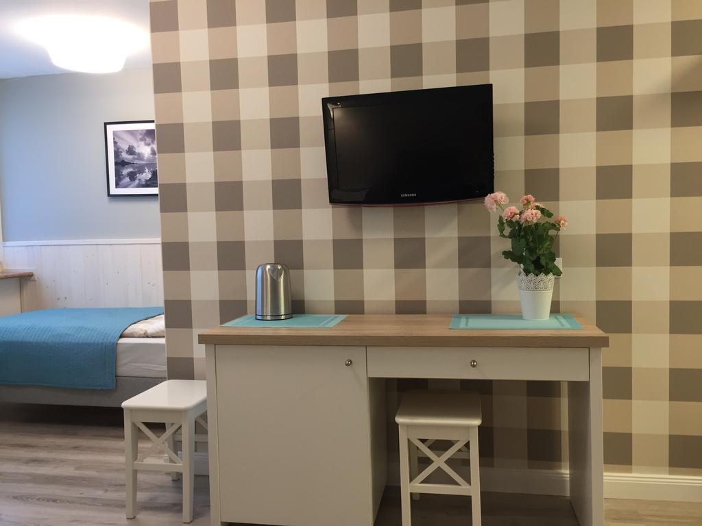 Przystan Na Granicy Apartment Uniescie Bagian luar foto